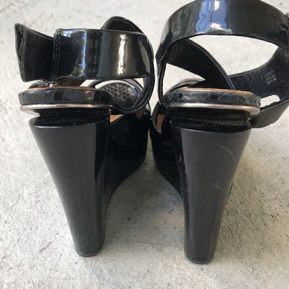 Mark and James platforms - Picture 5 of 11